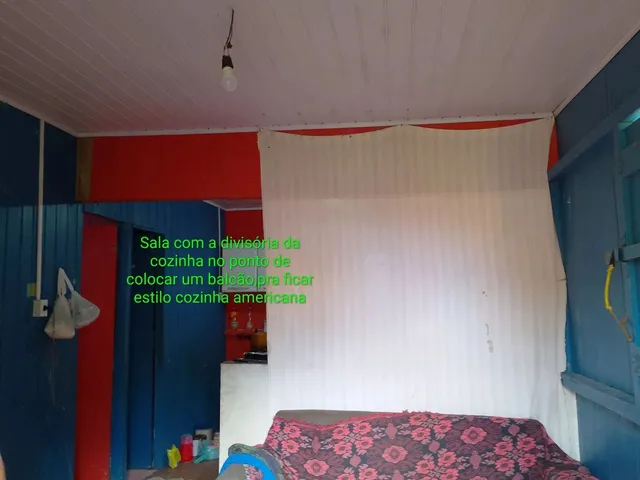 Imagem: A casa possui 2 Dormitórios, 1 Banheiro, 320m² de Área e