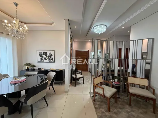 Imagem 2: Casa dos Sonhos À Venda - Alto Padrão