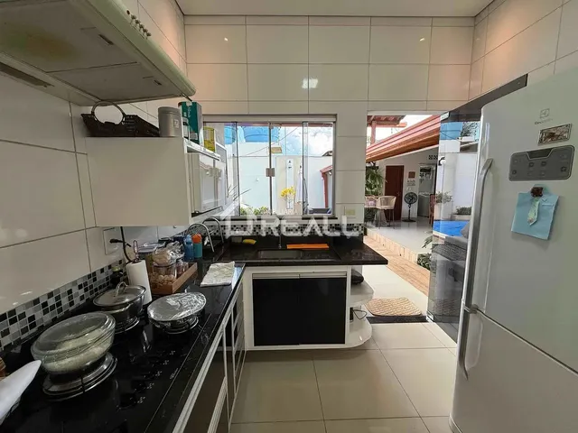 Imagem 12: Casa dos Sonhos À Venda - Alto Padrão