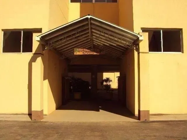 Imagem: O apartamento possui 2 Dormitórios, 1 Banheiro, 1 Vaga na