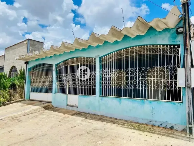 Imagem 12: Imóvel para Venda Tem 195 Metros Quadrados com 3 Quartos em Conjunto Manoel Julião