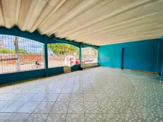 Imagem 5: Imóvel para Venda Tem 195 Metros Quadrados com 3 Quartos em Conjunto Manoel Julião