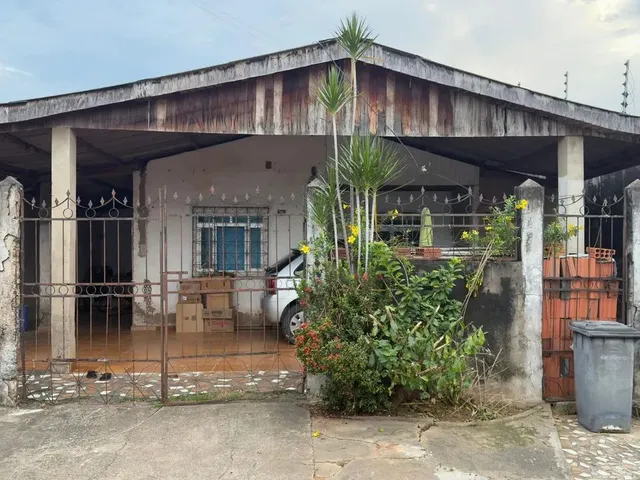 Imagem: Vendo Uma Casa no Conjunto Universitário