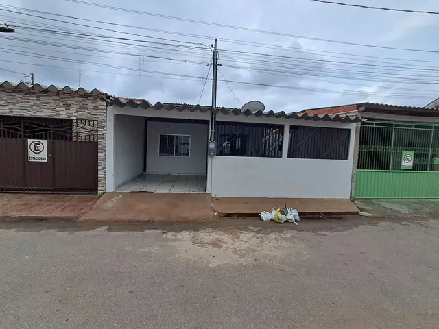 Imagem: Vende Se Casa no Aeroporto Velho