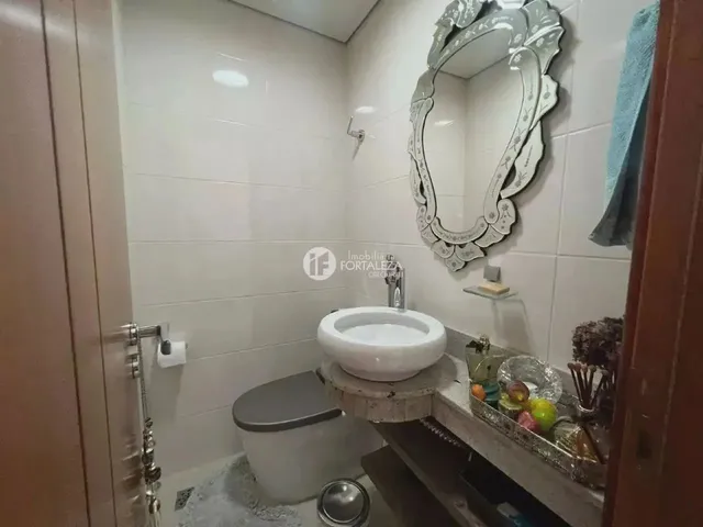 Imagem 2: Imóvel para Venda Possui 371 Metros Quadrados com 4 Quartos em Morada do Sol - Rio Branco