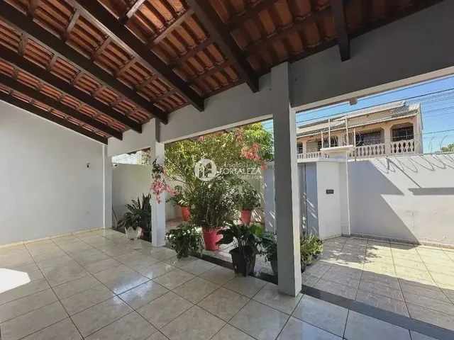 Imagem 12: Imóvel para Venda Possui 246 Metros Quadrados com 3 Quartos em Bosque - Rio Branco - Ac