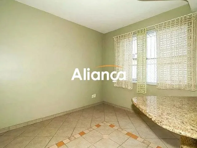 Imagem 8: Cobertura de 3 Dormitórios para Alugar no Bairro Rio Branco em Porto Alegre