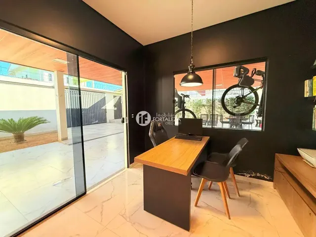 Imagem 5: Uma Excelente Casa a Venda Tem 348 Metros Quadrados com 3 Quartos em Morada do Sol - Rio B