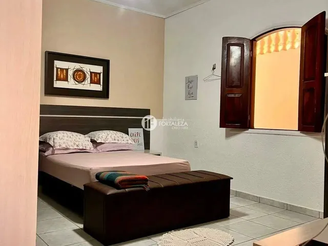 Imagem 3: Vendo Casa com 4 Quartos, 3 Suites, 2 Vagas em Conjunto Universitário - Rio Branco - Ac