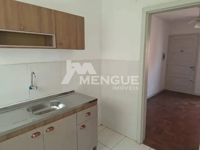 Imagem 5: Apartamento com 2 Quartos e 44M² para Alugar em Passo da Areia, Porto Alegre