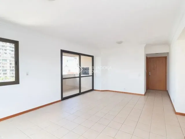 Imagem 1: Imóvel para Aluguel com 90 Metros Quadrados com 2 Quartos em Petrópolis - Porto Alegre