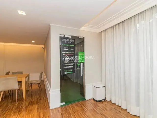 Imagem 2: Imóvel para Aluguel Tem 87 Metros Quadrados com 2 Quartos em Três Figueiras - Porto
