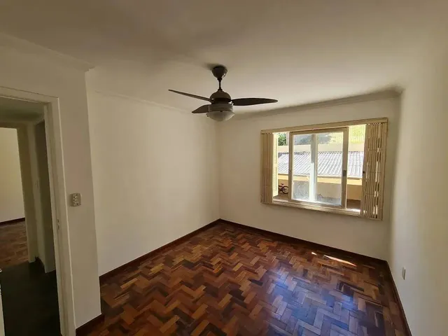 Imagem 2: Imóvel para Aluguel com 63 Metros Quadrados com 2 Quartos em Moinhos de Vento - Porto