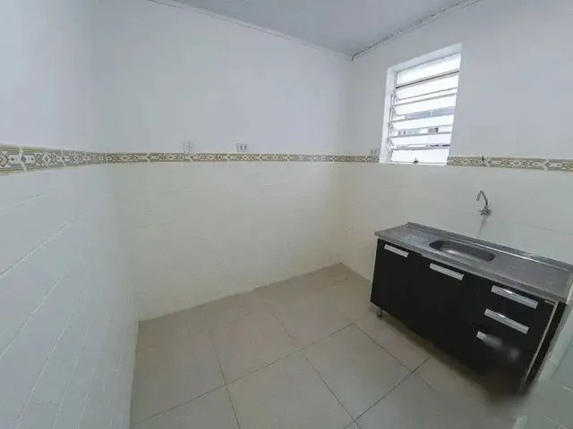 Imagem 13: Imóvel para Aluguel com 60 Metros Quadrados com 2 Quartos em Petrópolis - Porto Alegre