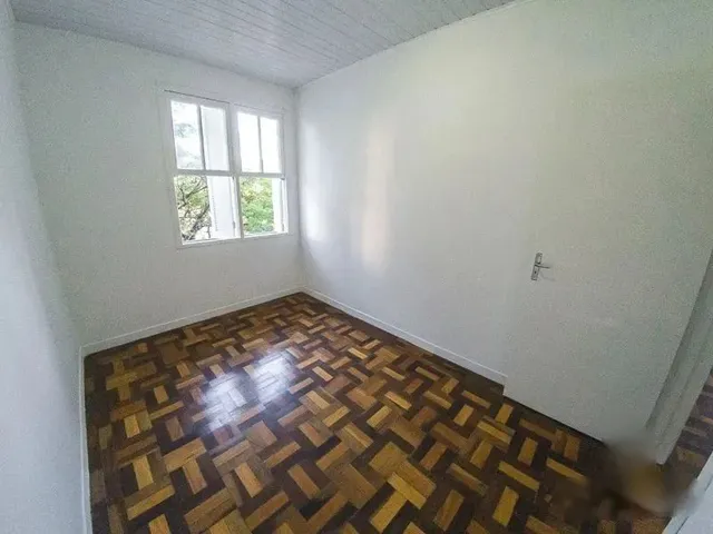 Imagem 2: Imóvel para Aluguel com 60 Metros Quadrados com 2 Quartos em Petrópolis - Porto Alegre