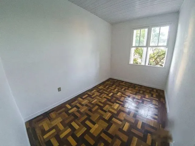 Imagem 6: Imóvel para Aluguel com 60 Metros Quadrados com 2 Quartos em Petrópolis - Porto Alegre