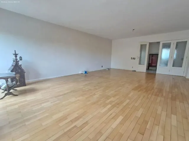 Imagem 6: Apartamento para Locação em Porto Alegre, Moinhos de Vento, 3 Dormitórios, 1 Suíte, 3