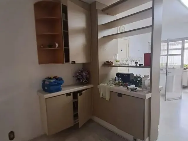 Imagem 2: Apartamento para Locação em Porto Alegre, Moinhos de Vento, 3 Dormitórios, 1 Suíte, 3