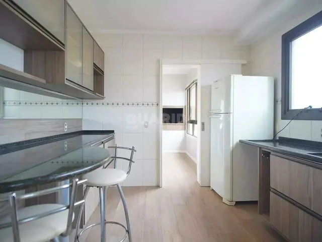 Imagem 8: Apartamento para Aluguel, 4 Quartos, 1 Suíte, 3 Vagas, Petrópolis - Porto Alegre/Rs