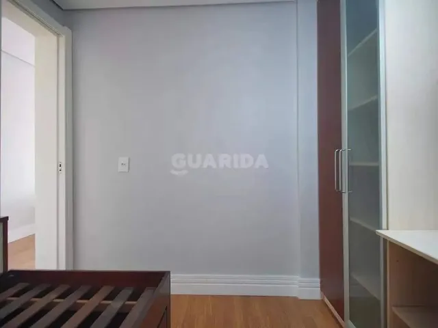 Imagem 15: Apartamento para Aluguel, 4 Quartos, 1 Suíte, 3 Vagas, Petrópolis - Porto Alegre/Rs