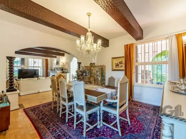 Imagem 14: Casa Residencial para Alugar no Bairro Petrópolis com 3 Dormitórios e 500 M²