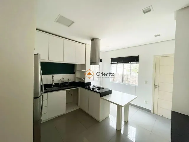 Imagem: Casa Mobiliada com 2 Dormitórios Sendo