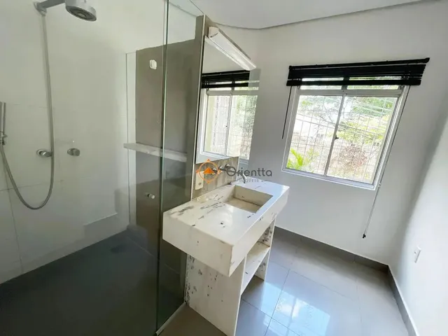 Imagem 12: Casa Mobiliada com 2 Dormitórios Sendo 1 Deles Suíte e 1 Vaga