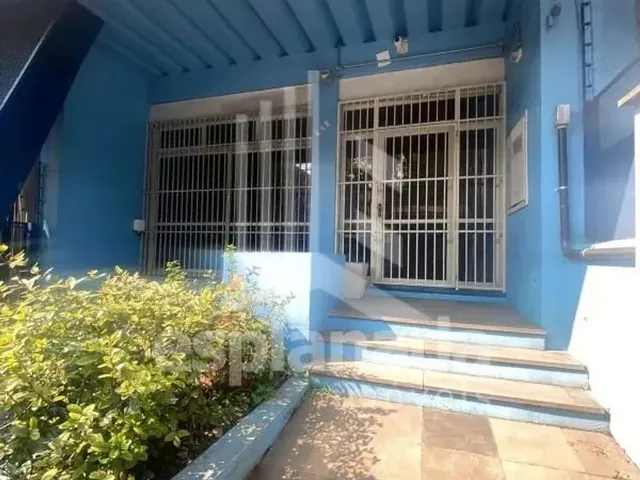Imagem 16: Excelente Oportunidade para o Seu Negócio! Casa Comercial Ampla e Bem Localizada na Rua