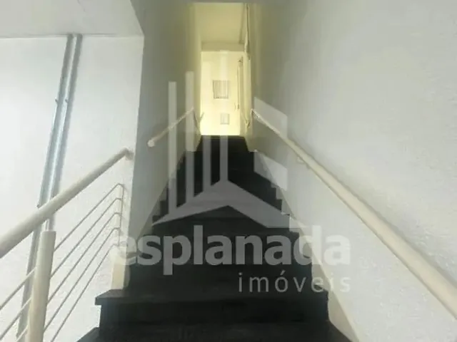 Imagem 10: Excelente Oportunidade para o Seu Negócio! Casa Comercial Ampla e Bem Localizada na Rua
