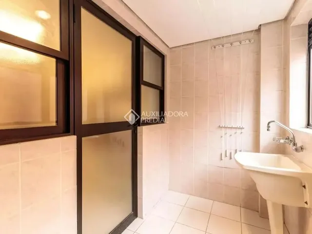 Imagem 11: Apartamento 3 Quarto(S), no Bairro Petrópolis