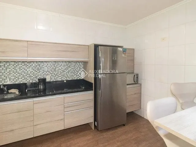 Imagem 11: Imóvel para Aluguel Possui 118 Metros Quadrados com 3 Quartos em Rio Branco - Porto