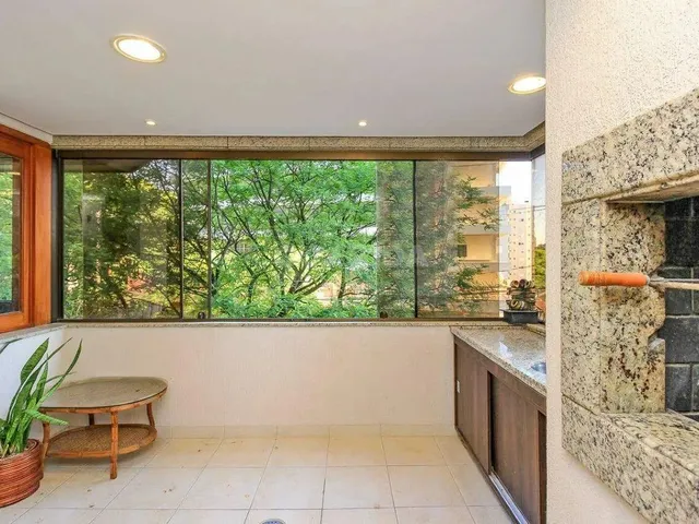 Imagem 3: Apartamento para Aluguel, 3 Quartos Suítes, 2 Vagas de Garagem, Petrópolis - Porto
