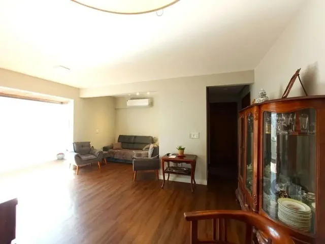 Imagem 10: Apartamento para Alugar no Bairro Petrópolis com 80M² e 2 Dormitórios/Quartos