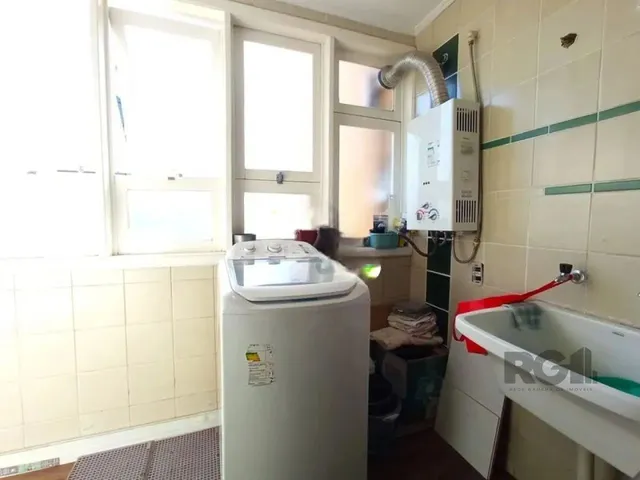 Imagem 15: Apartamento para Alugar no Bairro Petrópolis com 80M² e 2 Dormitórios/Quartos