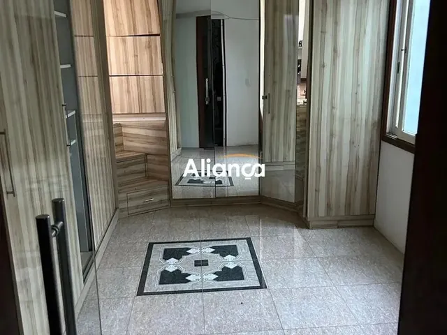 Imagem 2: Casa Ampla Mobiliada com 5 Suites para Locação no Bairro Partenon - Poa/Rs