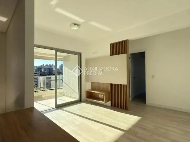 Imagem 7: Excelente Apartamento com 78 M² Área Útil, com 2 Quartos em Petrópolis - Porto Alegre