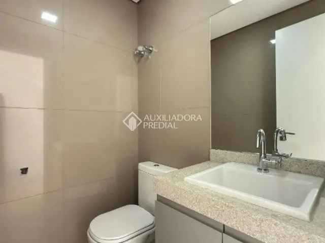 Imagem 3: Excelente Apartamento com 78 M² Área Útil, com 2 Quartos em Petrópolis - Porto Alegre