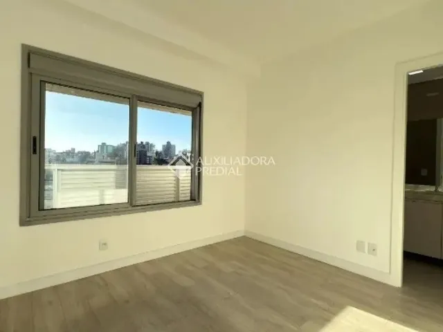 Imagem 6: Excelente Apartamento com 78 M² Área Útil, com 2 Quartos em Petrópolis - Porto Alegre