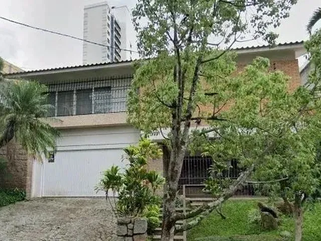 Imagem: Casa Ampla, Terreno Excelente Tamanho, Localização