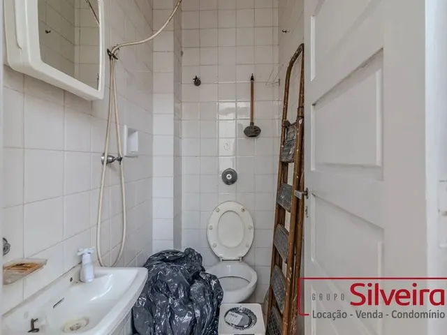 Imagem 15: Apartamento 2 Dormitórios Semi Mobiliado no Bairro Moinhos de Vento