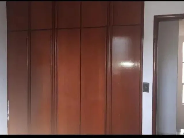 Imagem 13: Alugo Sobrado com 4 Quartos Sendo 1 Suíte no Setor Sudoeste em Goiânia