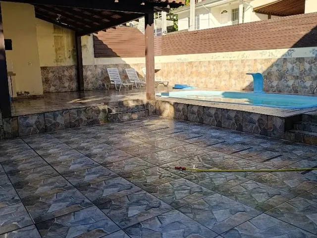 Imagem 5: Casa com Piscina Ano Novo