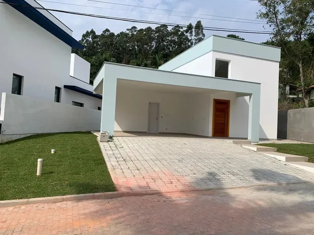 Imagem: Casa 3 Quartos no Bairro Cachoeira do Bom