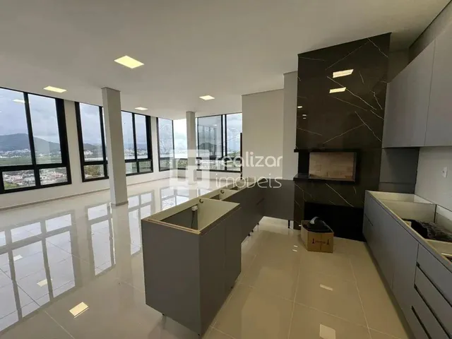 Imagem: Casa 3 Quartos no Bairro Cacupe - Florianópolis