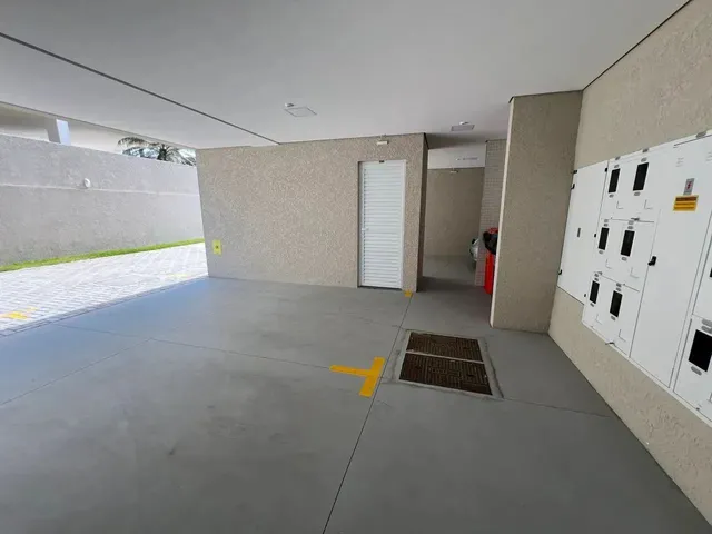 Imagem 9: Apartamento para Aluguel com 2 Dormitórios / 01 Suíte Próximo a Rua Principal da Praia