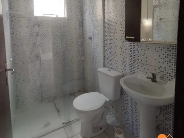 Imagem 4: Casa com Dois Dormitórios Disponível para Locação no Bairro Rio Vermelho