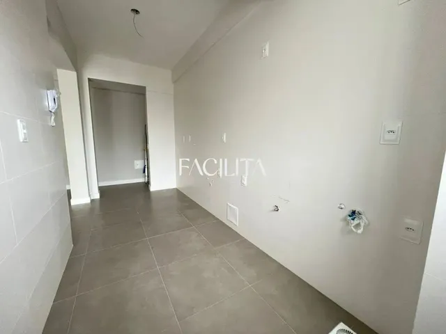 Imagem 2: Apartamento com 3 Quartos no Bairro Saco Grande, Florianópolis