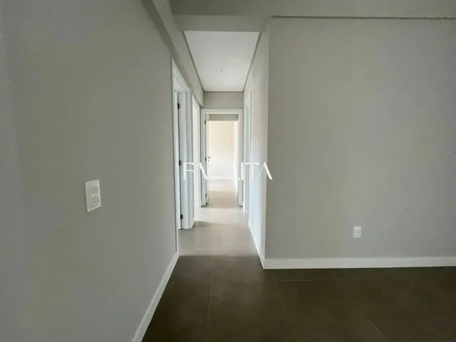 Imagem 12: Apartamento com 3 Quartos no Bairro Saco Grande, Florianópolis