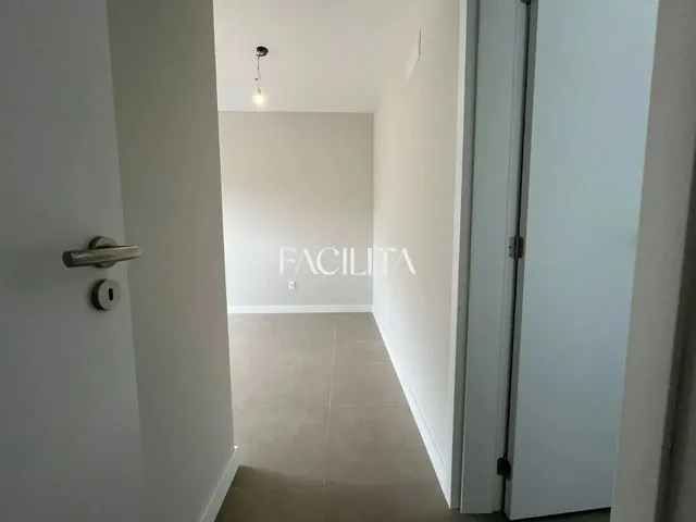 Imagem 7: Apartamento com 3 Quartos no Bairro Saco Grande, Florianópolis