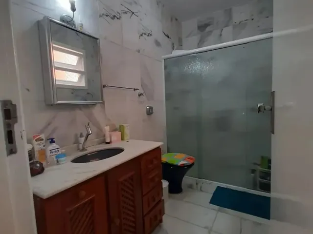 Imagem 2: Imóvel para Aluguel com 250 Metros Quadrados com 3 Quartos em Canasvieiras